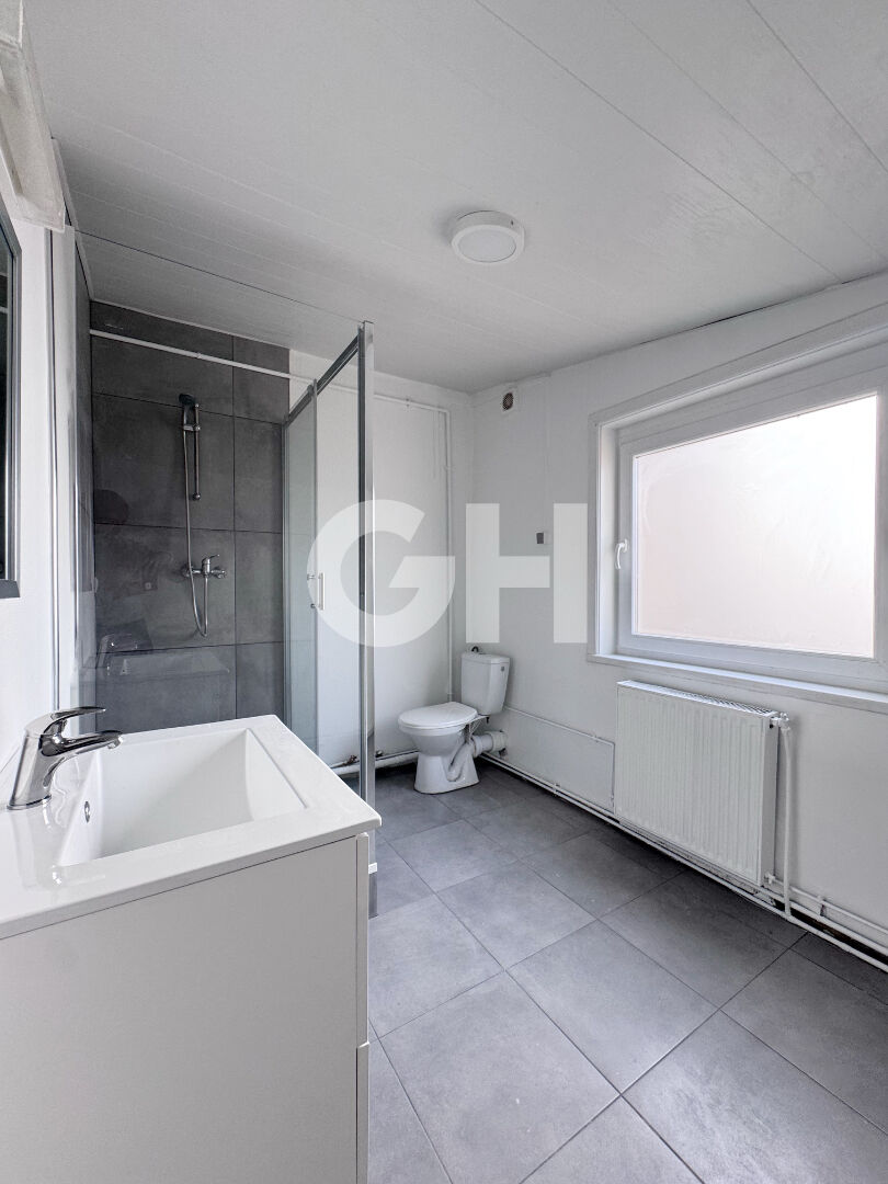 Maison 5 pièces à louer à Maubeuge - Quartier Présidents