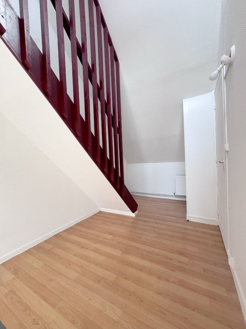 Appartement 2 pièces à louer à Saint-Remy-du-Nord - Réf 641