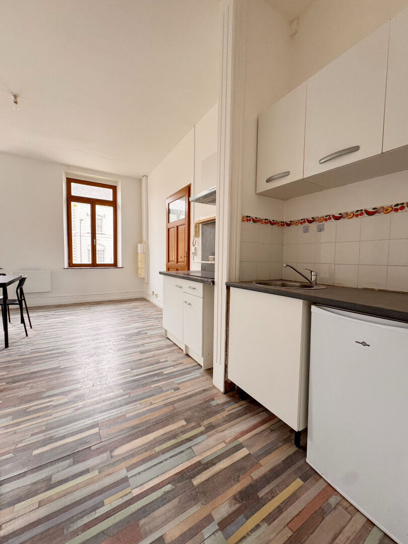 Appartement T2 avec jardin et parking à louer à Recquignies.