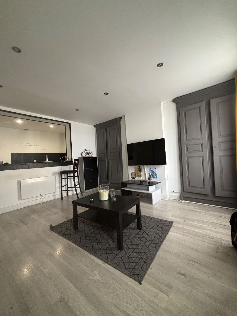 Appartement T2 meublé à louer en rez-de-chaussée à Louvroil