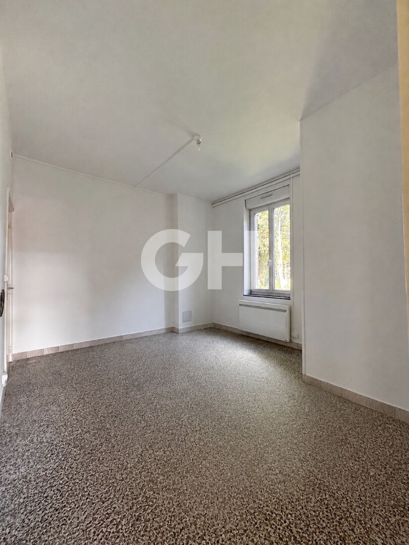 Appartement 2 pièces à louer à Bavay - Réf 699