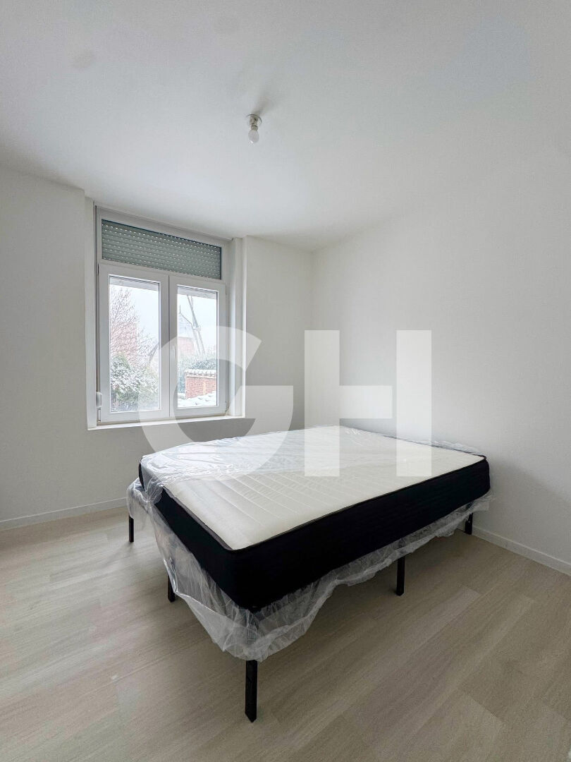 Immeuble rénové à vendre à Maubeuge - Investissement idéal