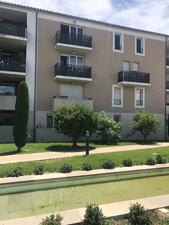 MAUGUIO : appartement 2 pièces (38 m²) en vente