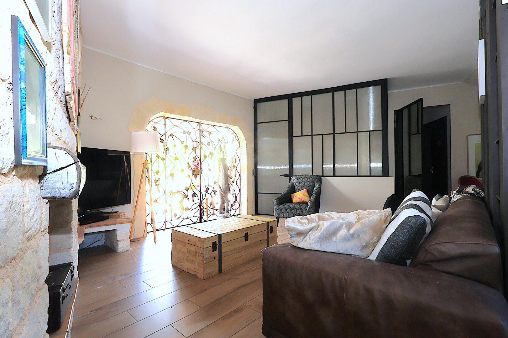 Villa  T7 avec piscine sur 1200 m² de terrain