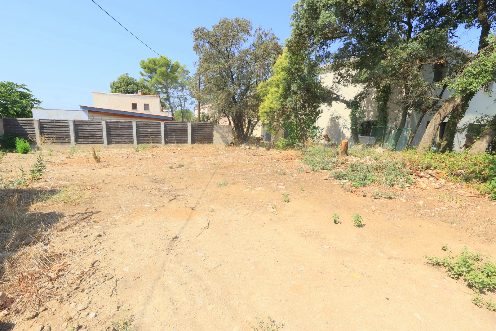 Terrain MONTAUD 386 m2