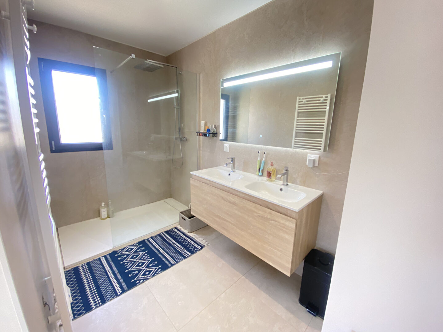 Maison récente T5 130m² sur 340 m² de terrain