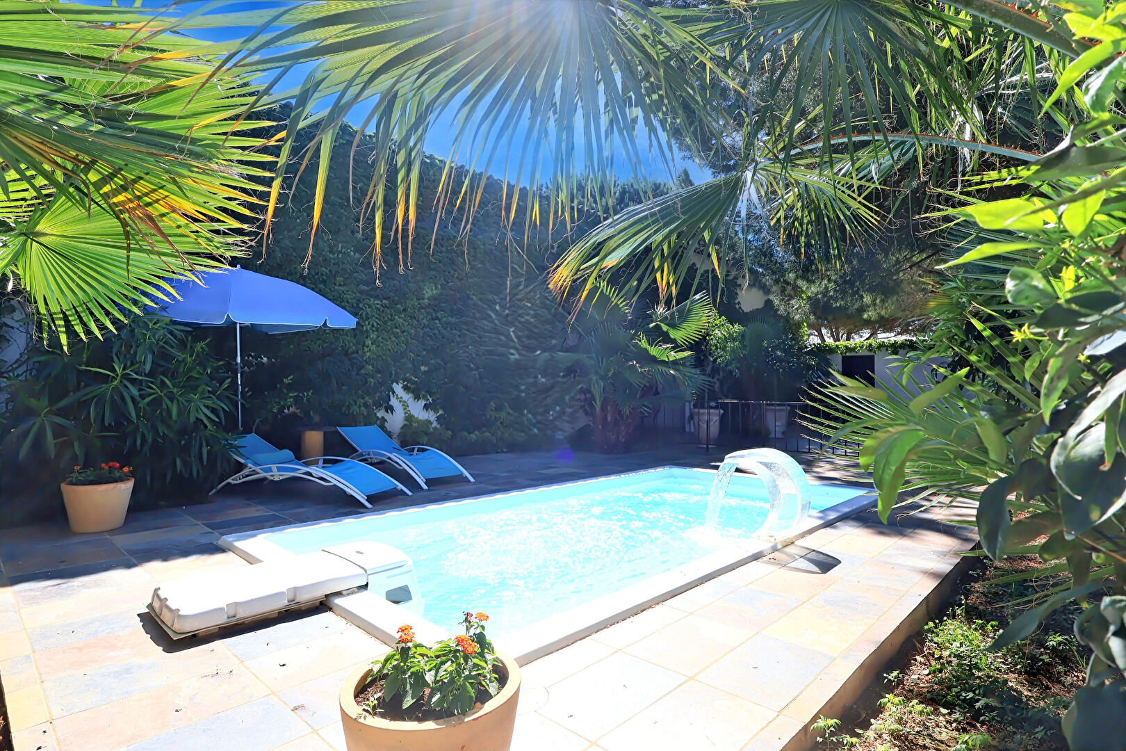 MAUGUIO Ancien corps agricole de 171 m2 avec appartement indépendant