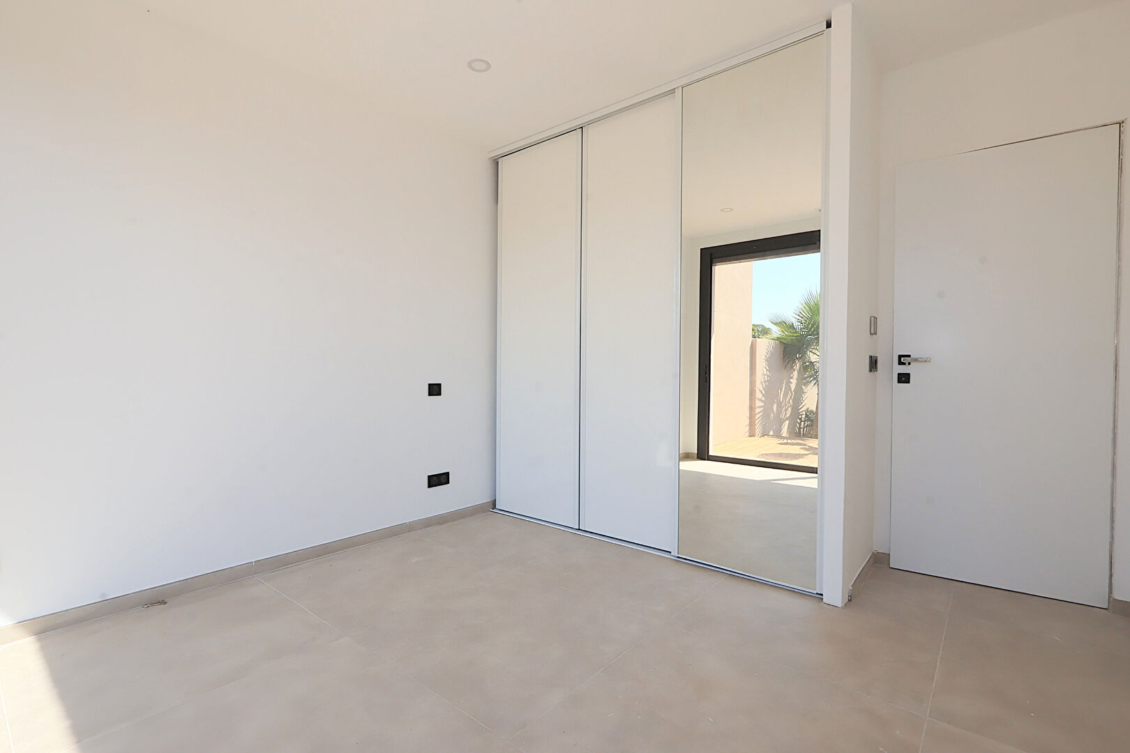 MARGUERITTES  Maison neuve T4 avec piscine de 126 m2 sur 411m²