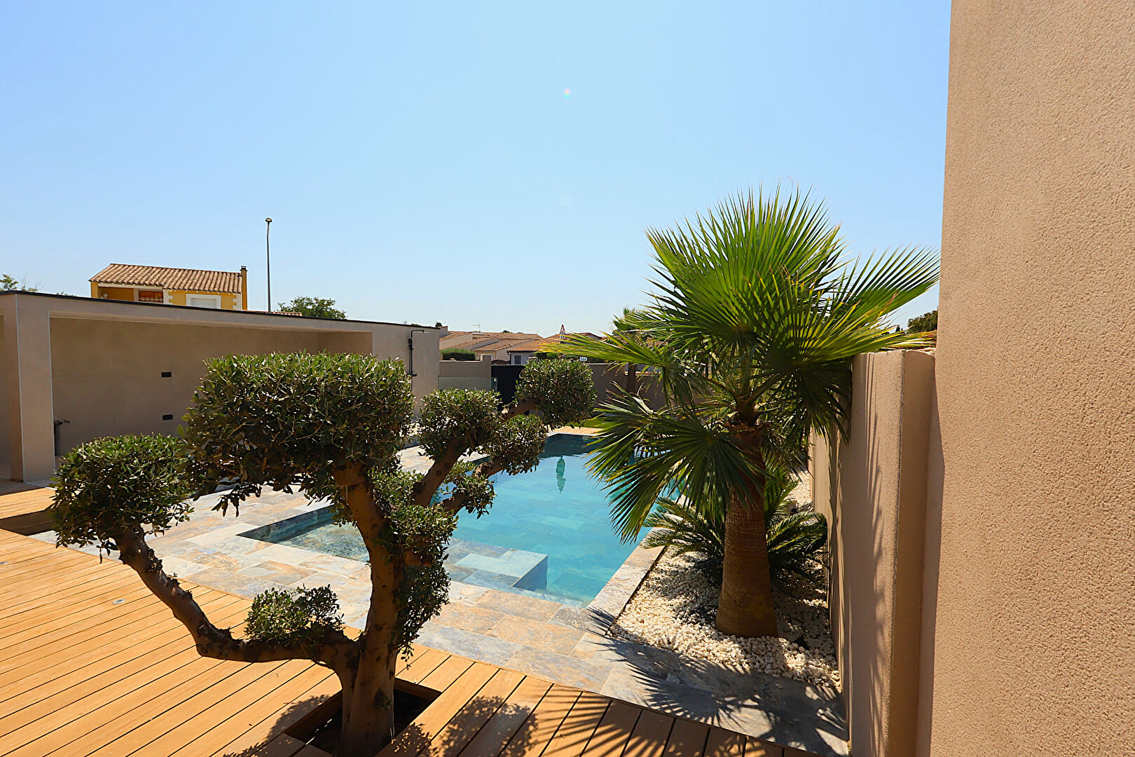 MARGUERITTES  Maison neuve T4 avec piscine de 126 m2 sur 411m²