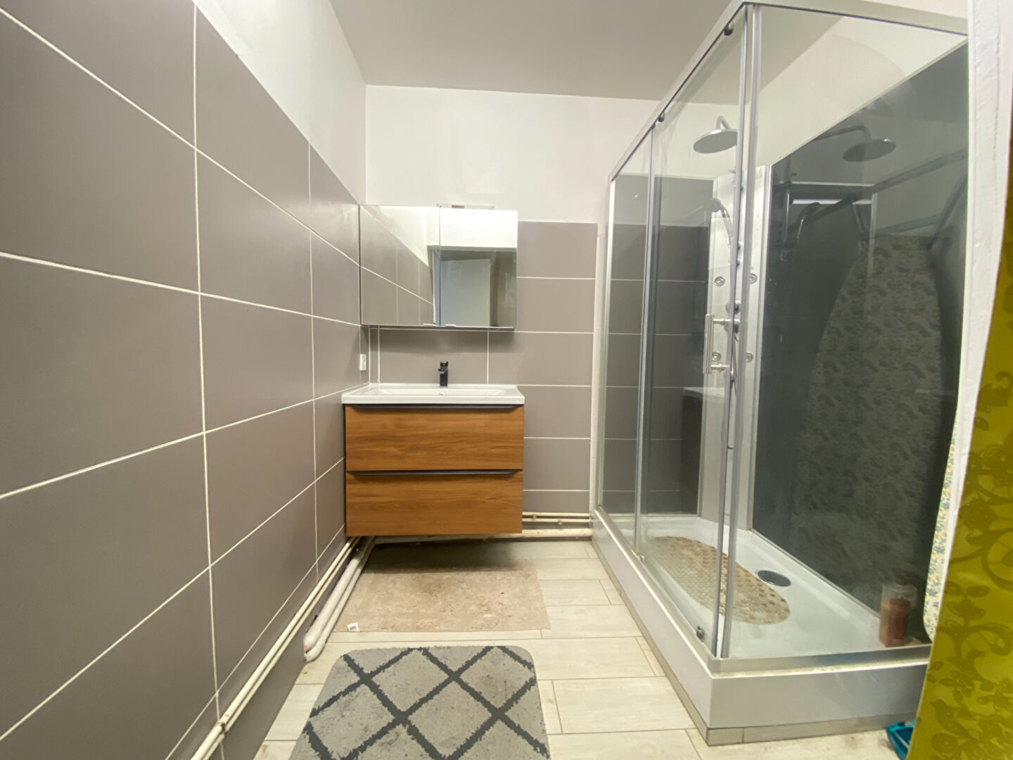 Lattes Appartement  3 pièces  dernier étage