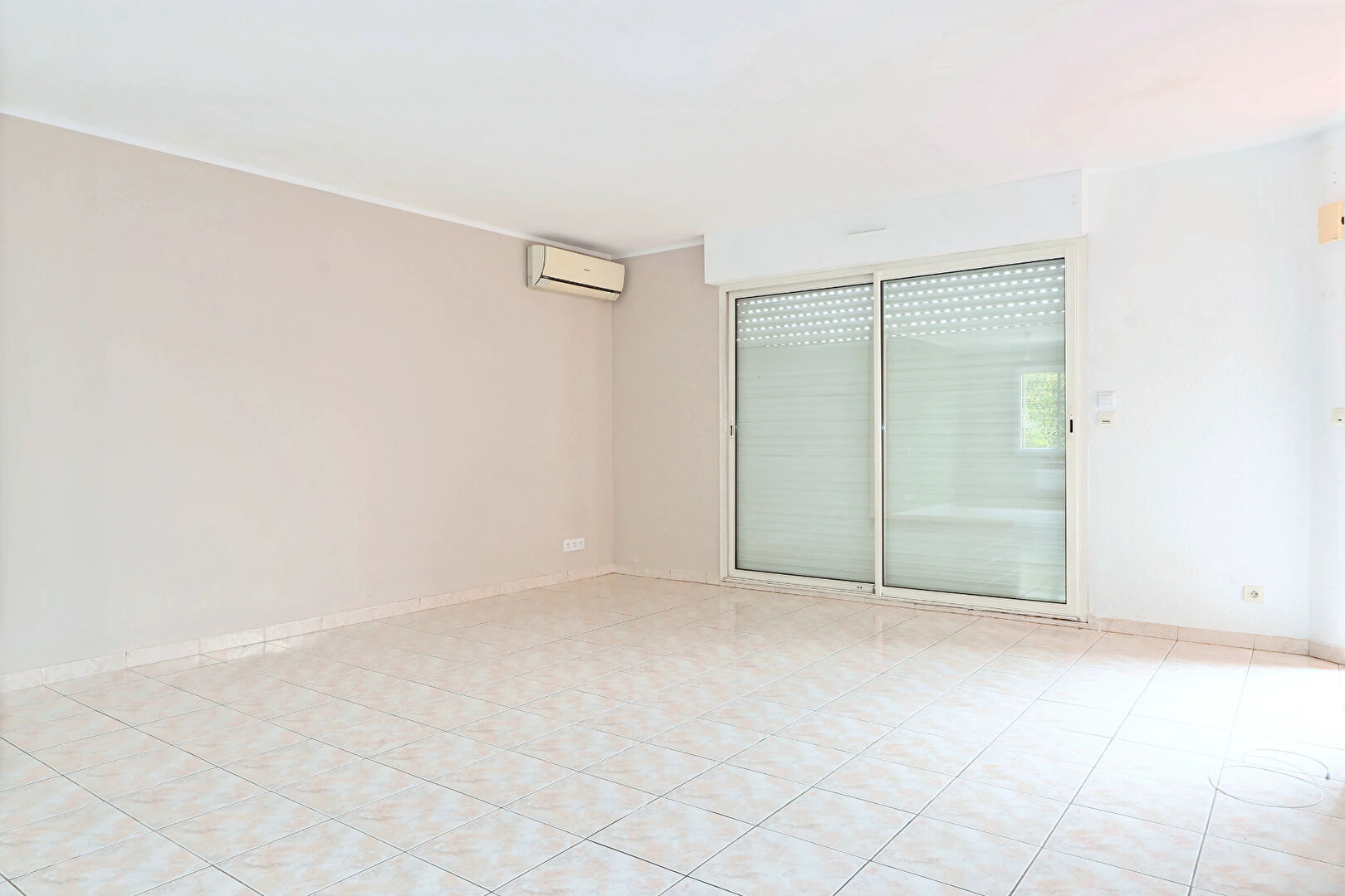 Maison  4 pièces (possibilité 5) sur Castries sur un terrain de 300 m²