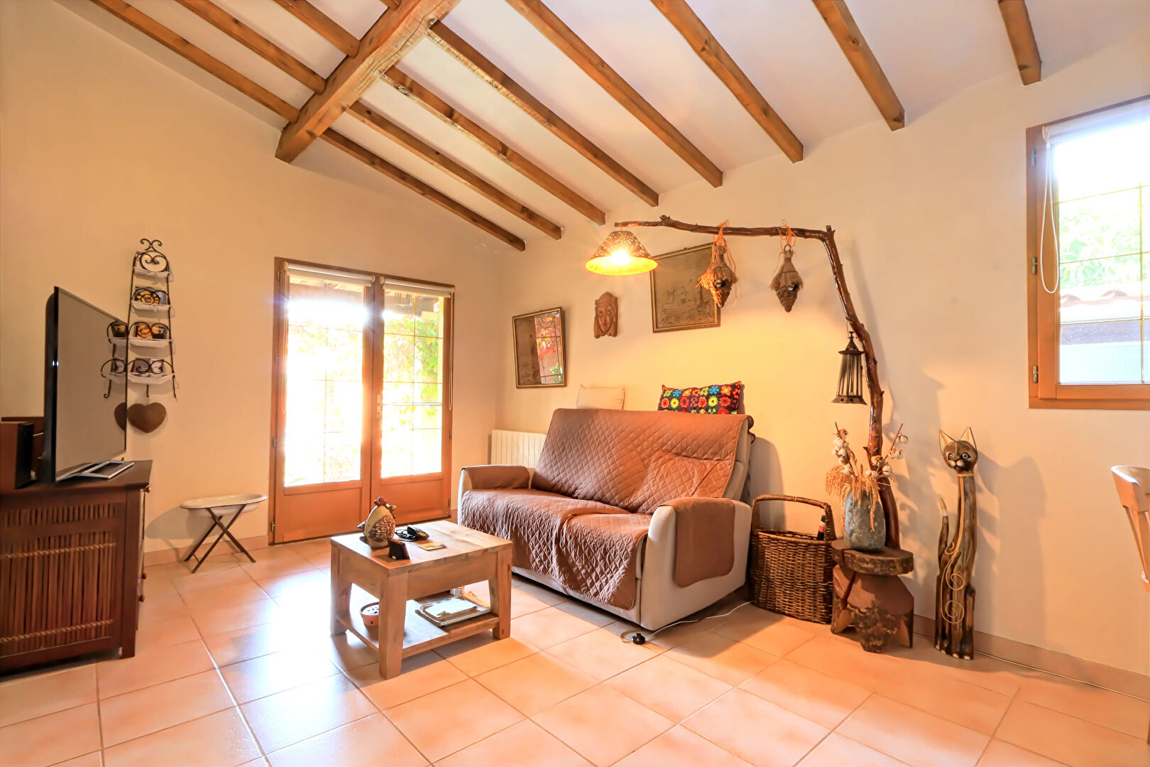 Maison de Plain-Pied de Charme avec Piscine