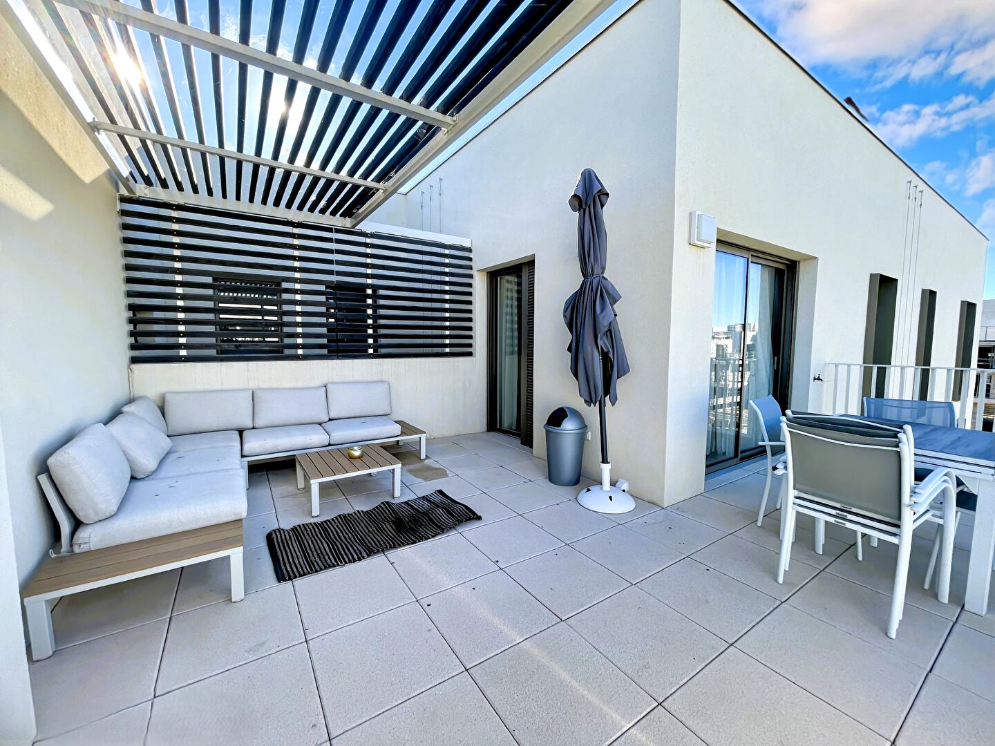 Appartement Mauguio 3 pièce(s) 65.5 m2 avec Grande Terrasse en L - Dernier Etage