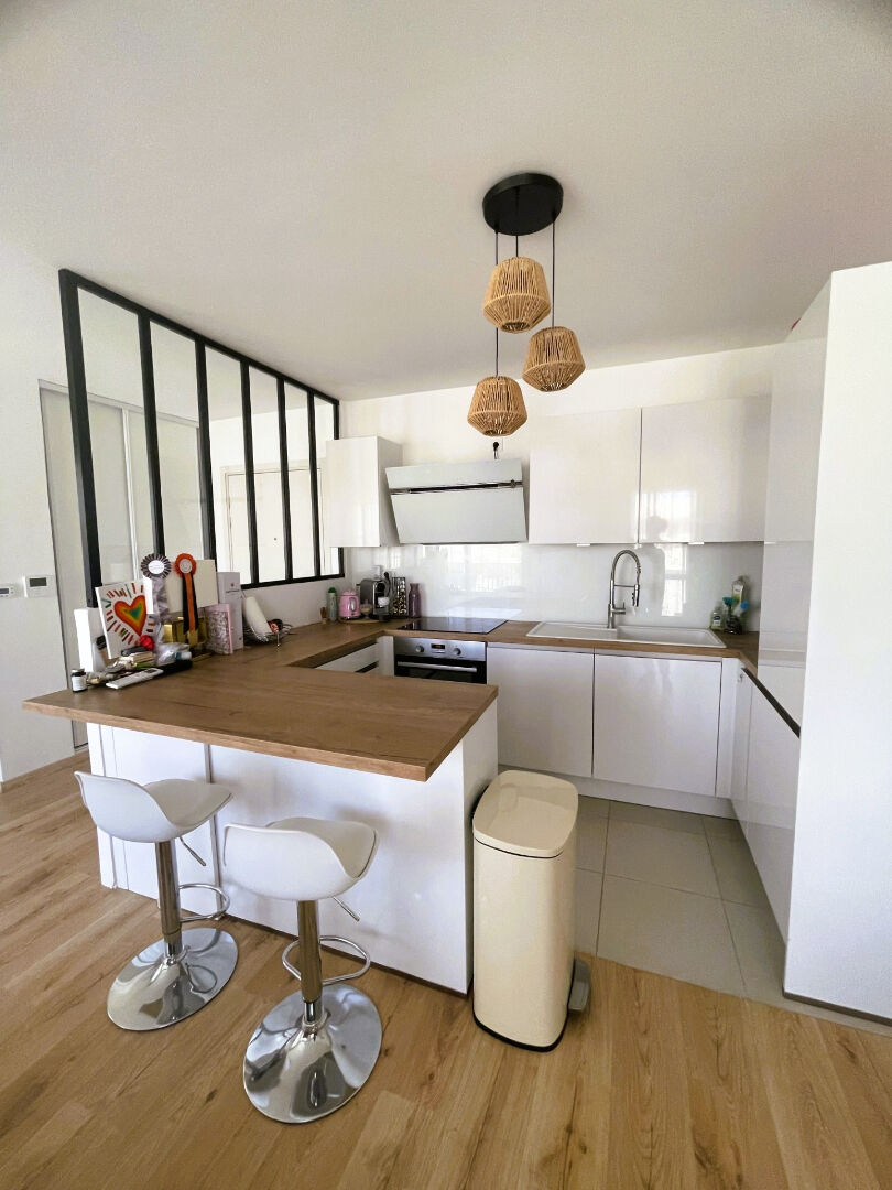 Appartement Mauguio 3 pièce(s) 65.5 m2 avec Grande Terrasse en L - Dernier Etage