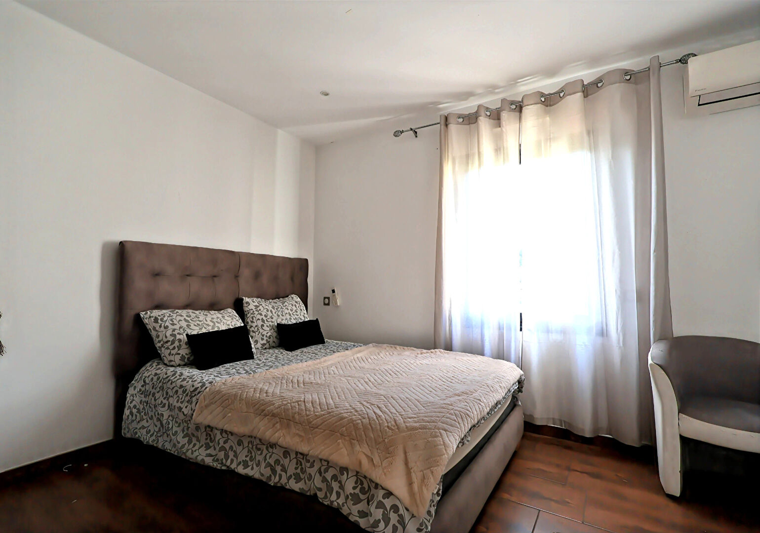 Maison 5 pièces 105m² sur un terrain de 1114m² à MILHAUD