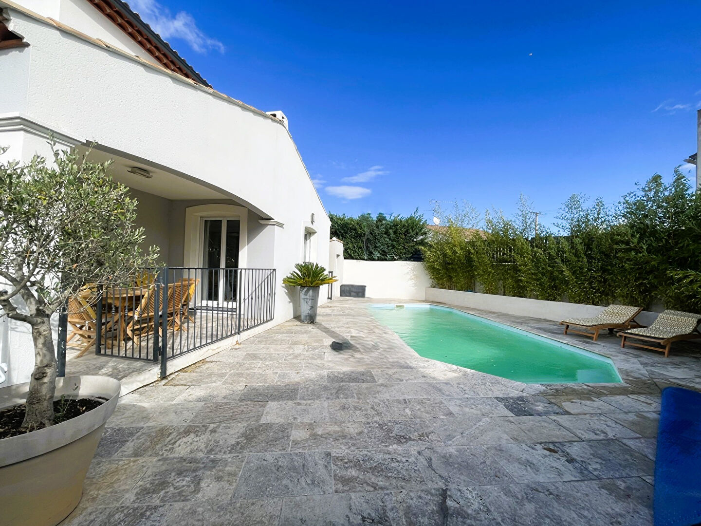 Villa 117 m2 avec piscine sur 525 m2 de terrain