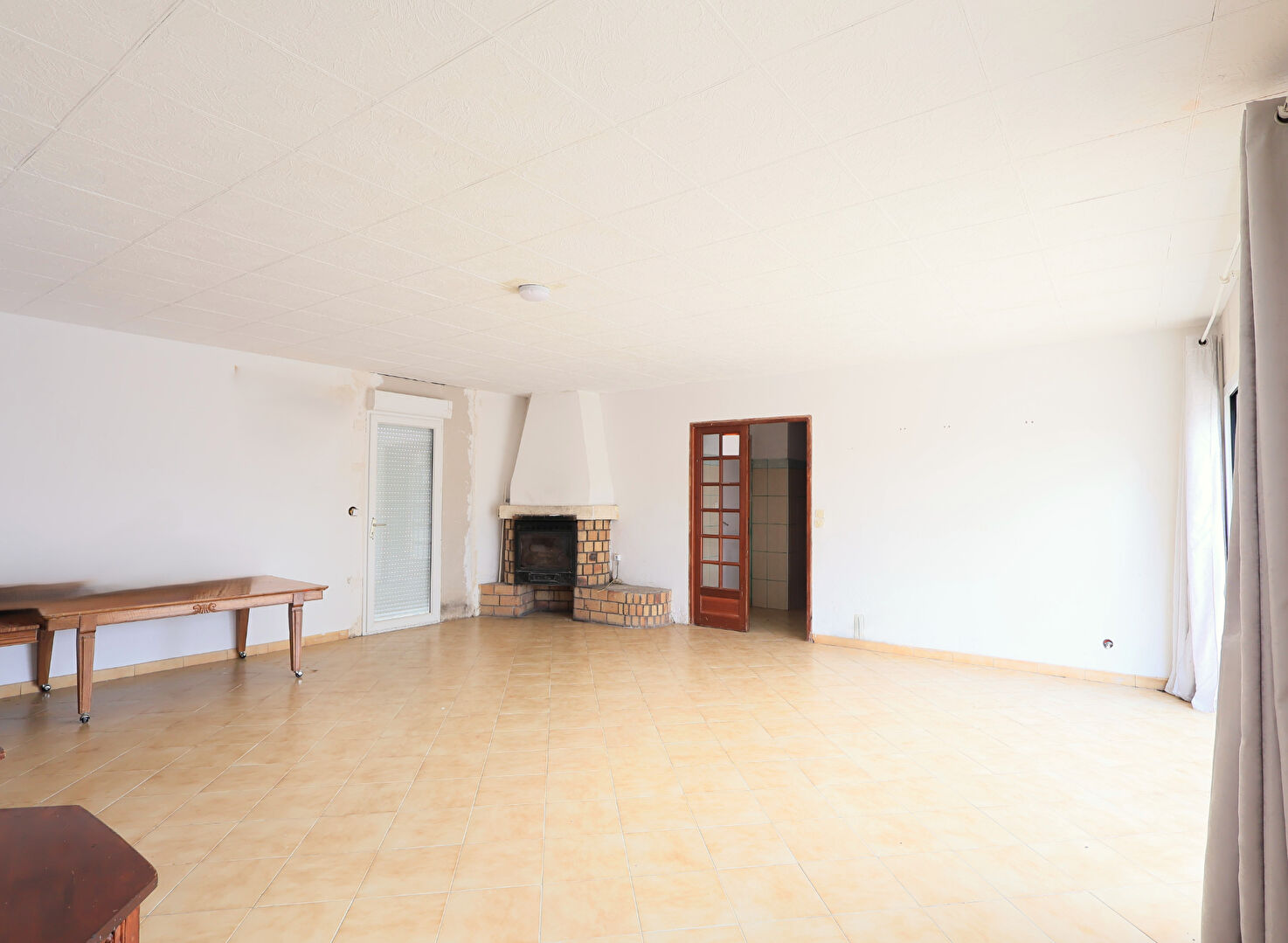 Villa T5 avec piscine de 224m² sur terrain de 995m²