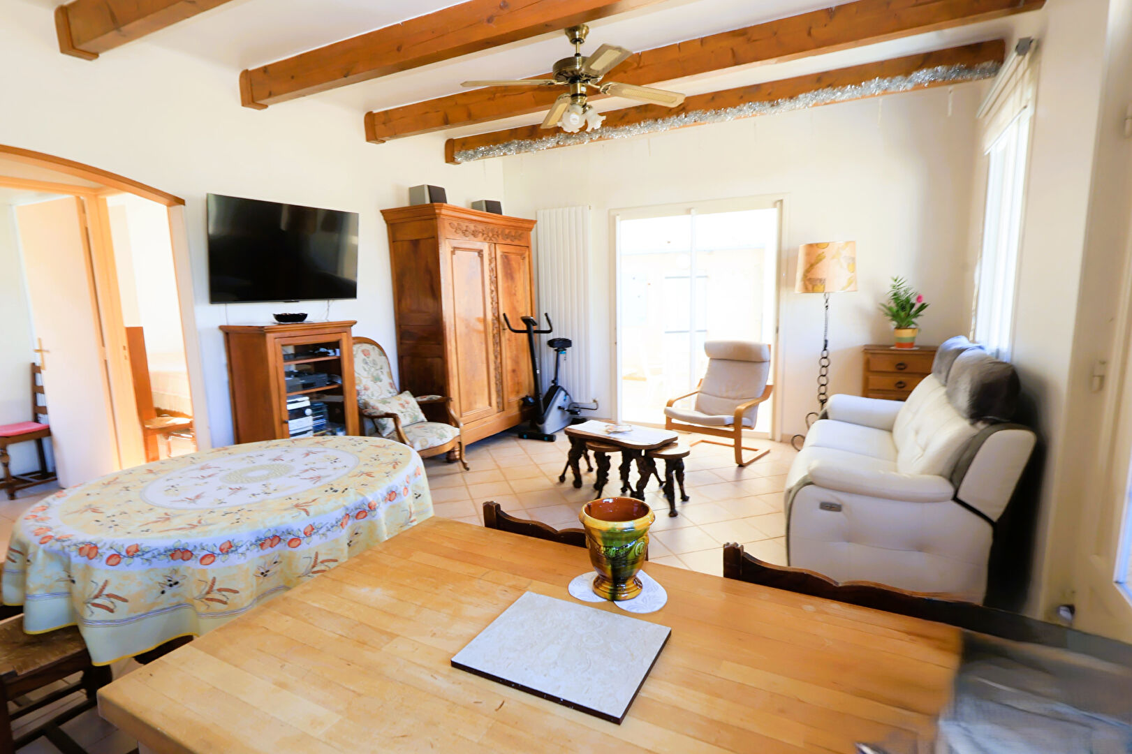 Mauguio hyper-Centre  Maison de plain-pied avec dépendance sur 314 m2 de terrain