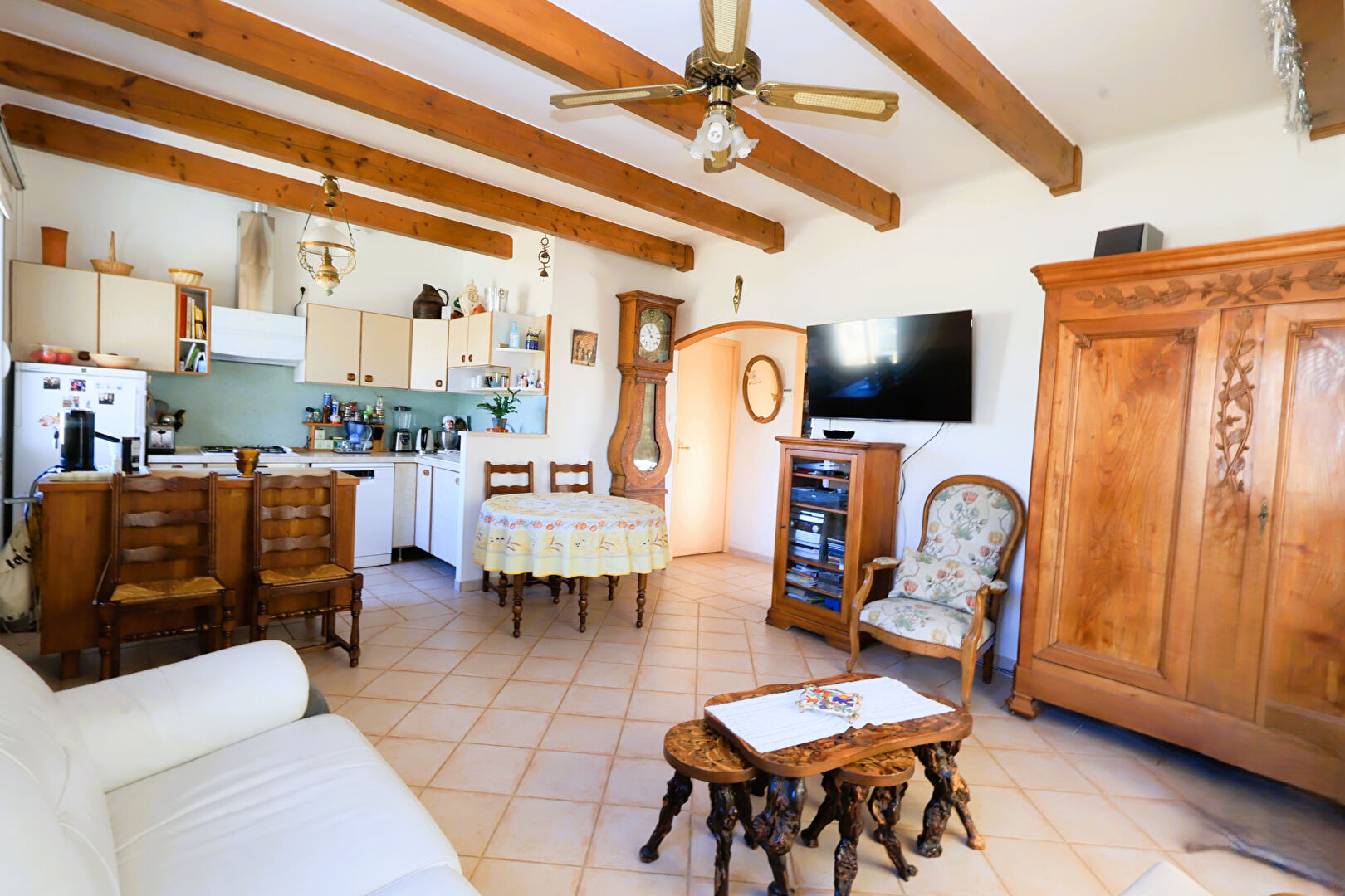 Mauguio hyper-Centre  Maison de plain-pied avec dépendance sur 314 m2 de terrain