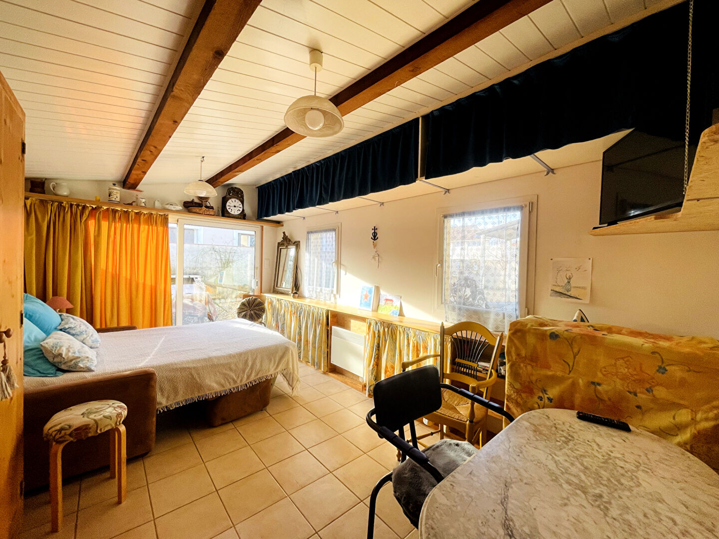 Mauguio hyper-Centre  Maison de plain-pied avec dépendance sur 314 m2 de terrain