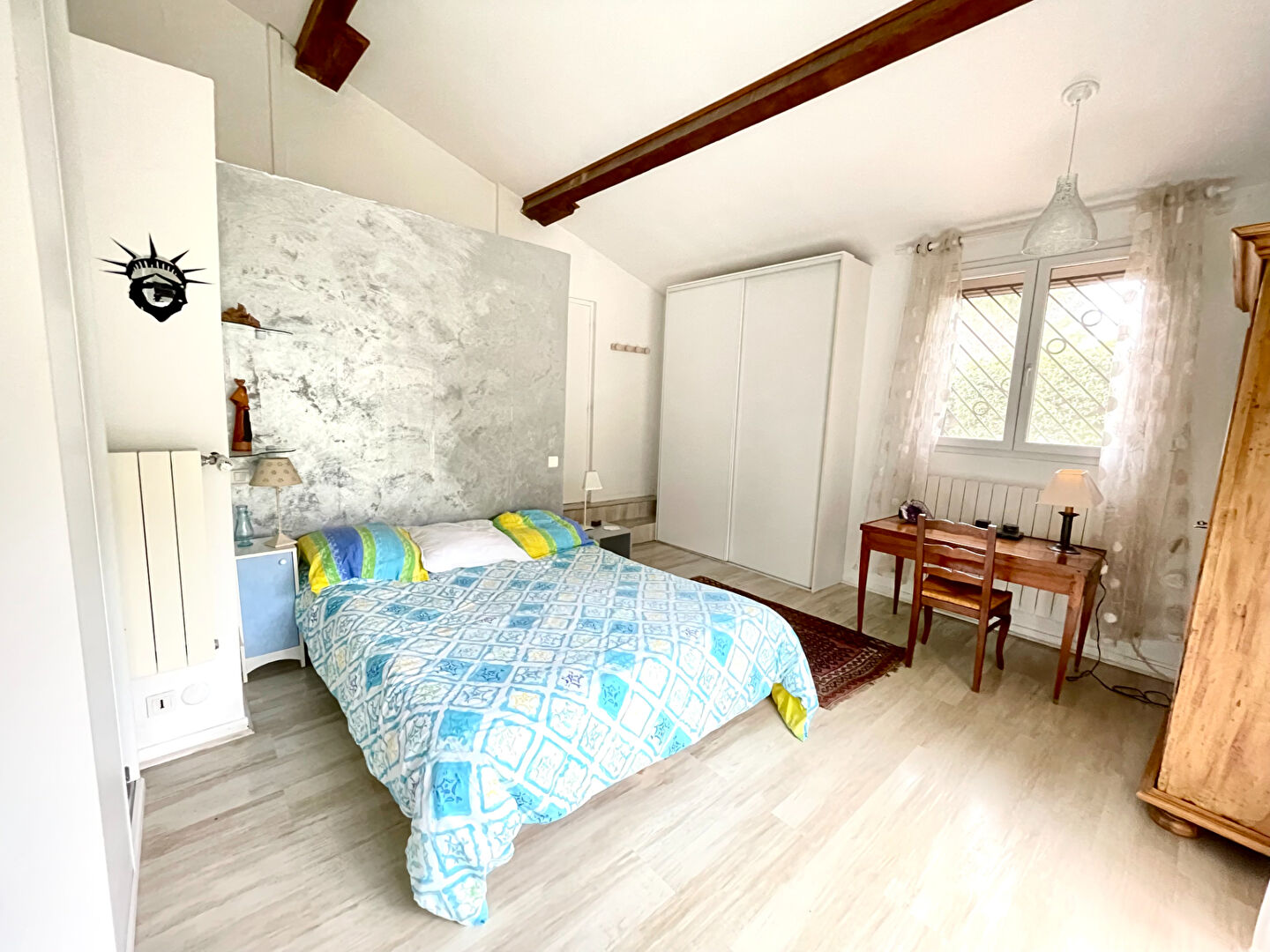 Maison de 183m² sur un terrain de 1611m² , piscine