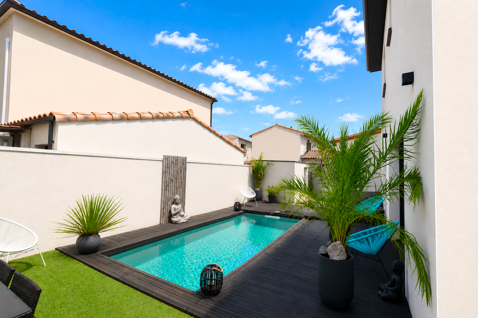 LUNEL - Villa contemporaine 5 pièce(s) 138 m2 avec piscine au sel