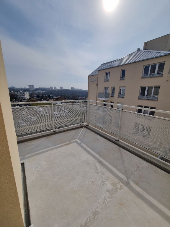 A louer ? MELUN 3 pièces proche axes extérieurs - Résidence neuve