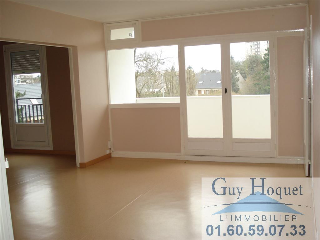 LE MEE SUR SEINE CROIX BLANCHE