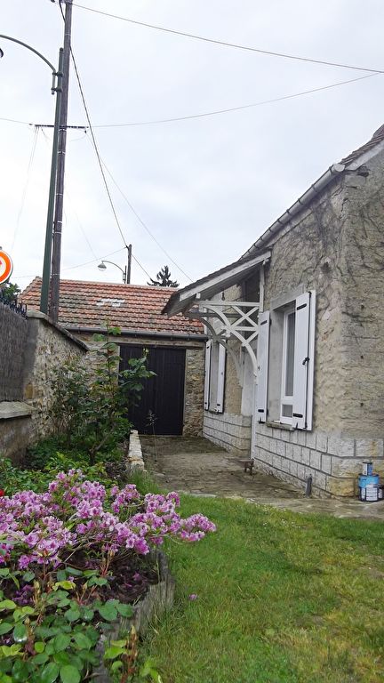MAISON 1 CHAMBRE