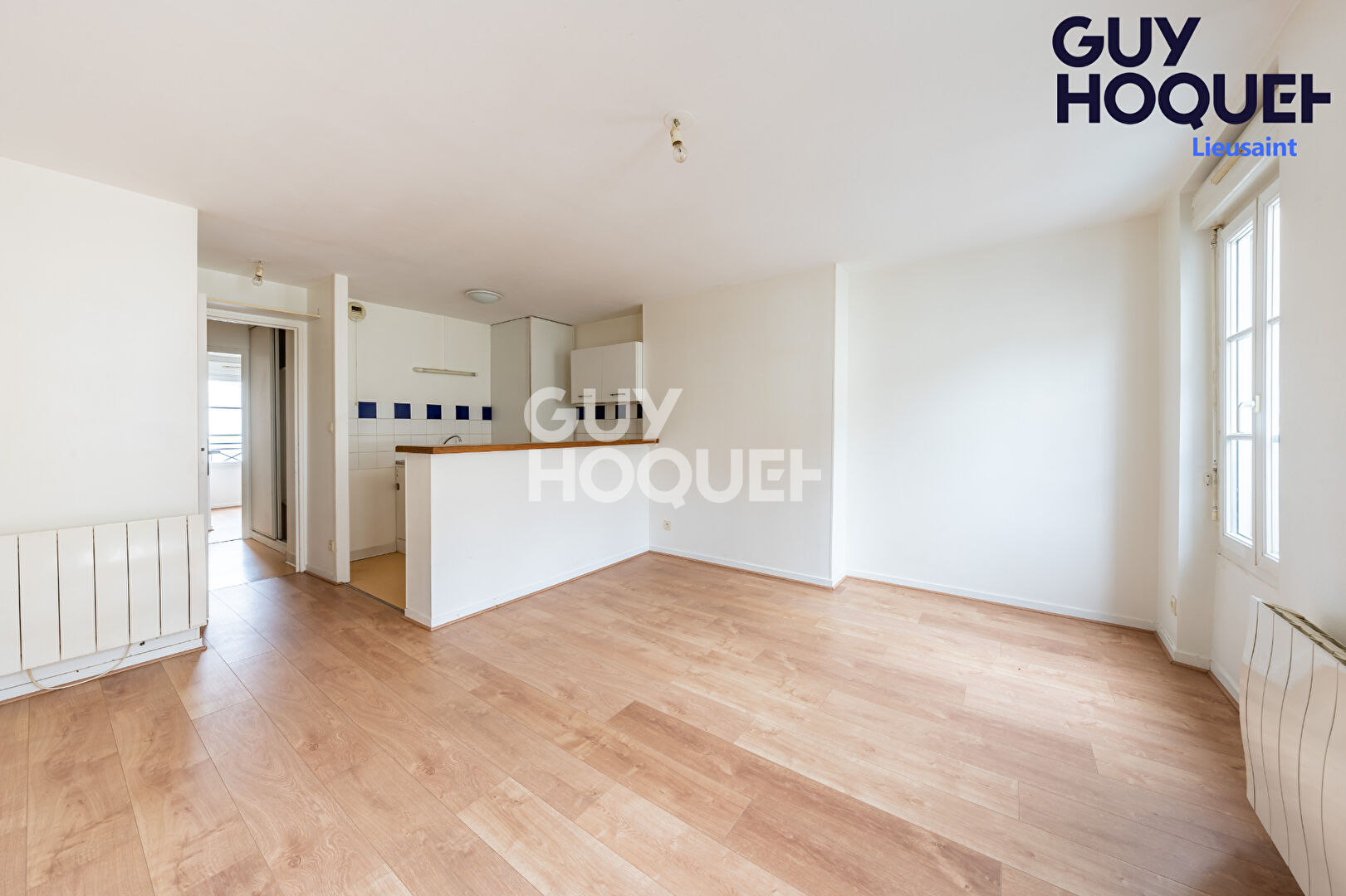 À louer, appartement d'une surface habitable de 35,16 m², 2 pièces à MELUN (77000).
