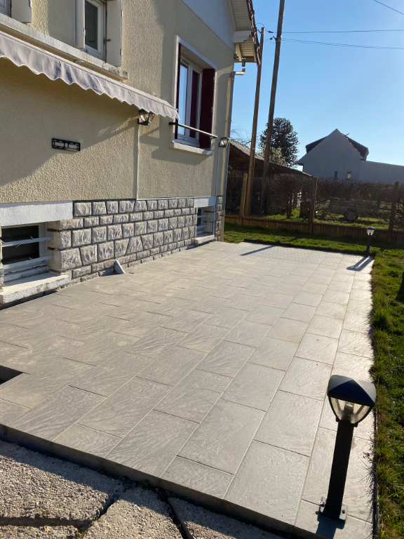 Maison à CHAMPCUEIL