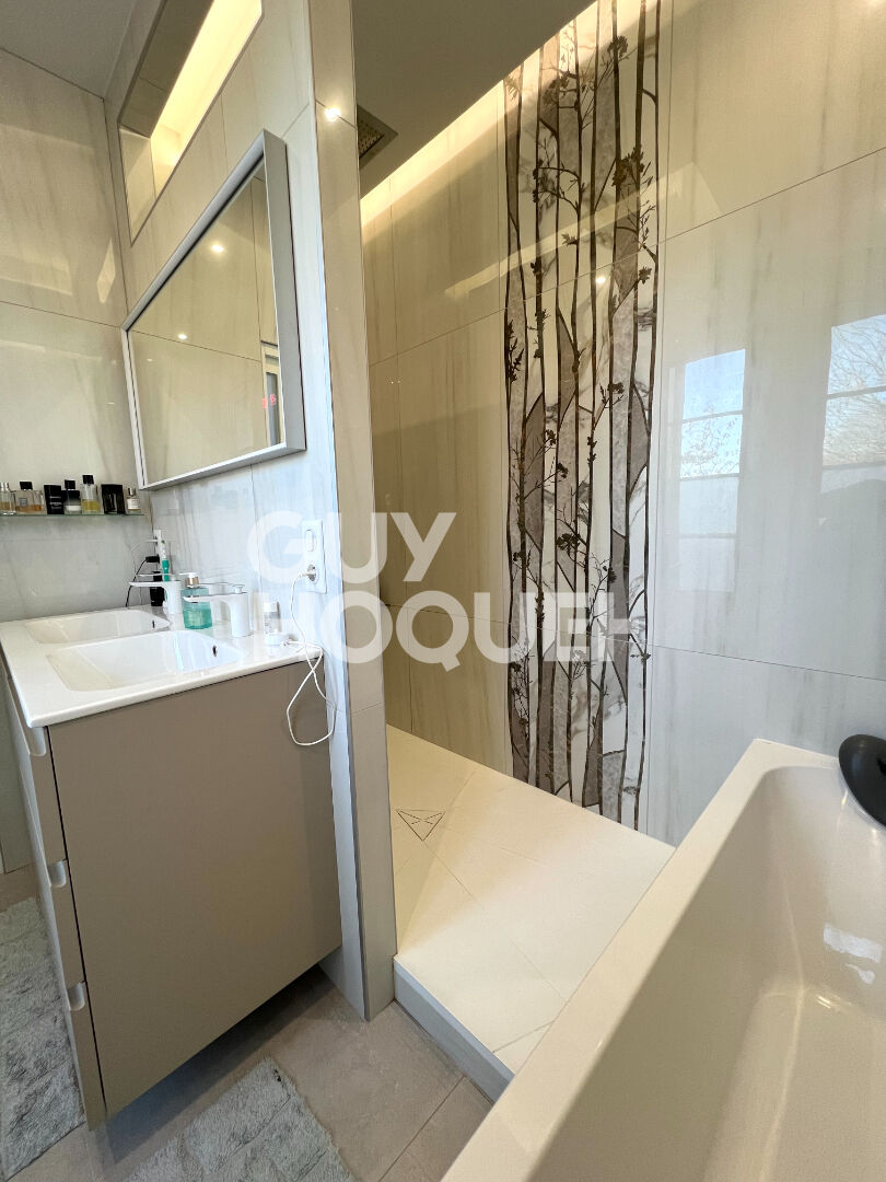 Propriété d'exception à Mennecy. Élégance, volumes et cadre naturel privilégié