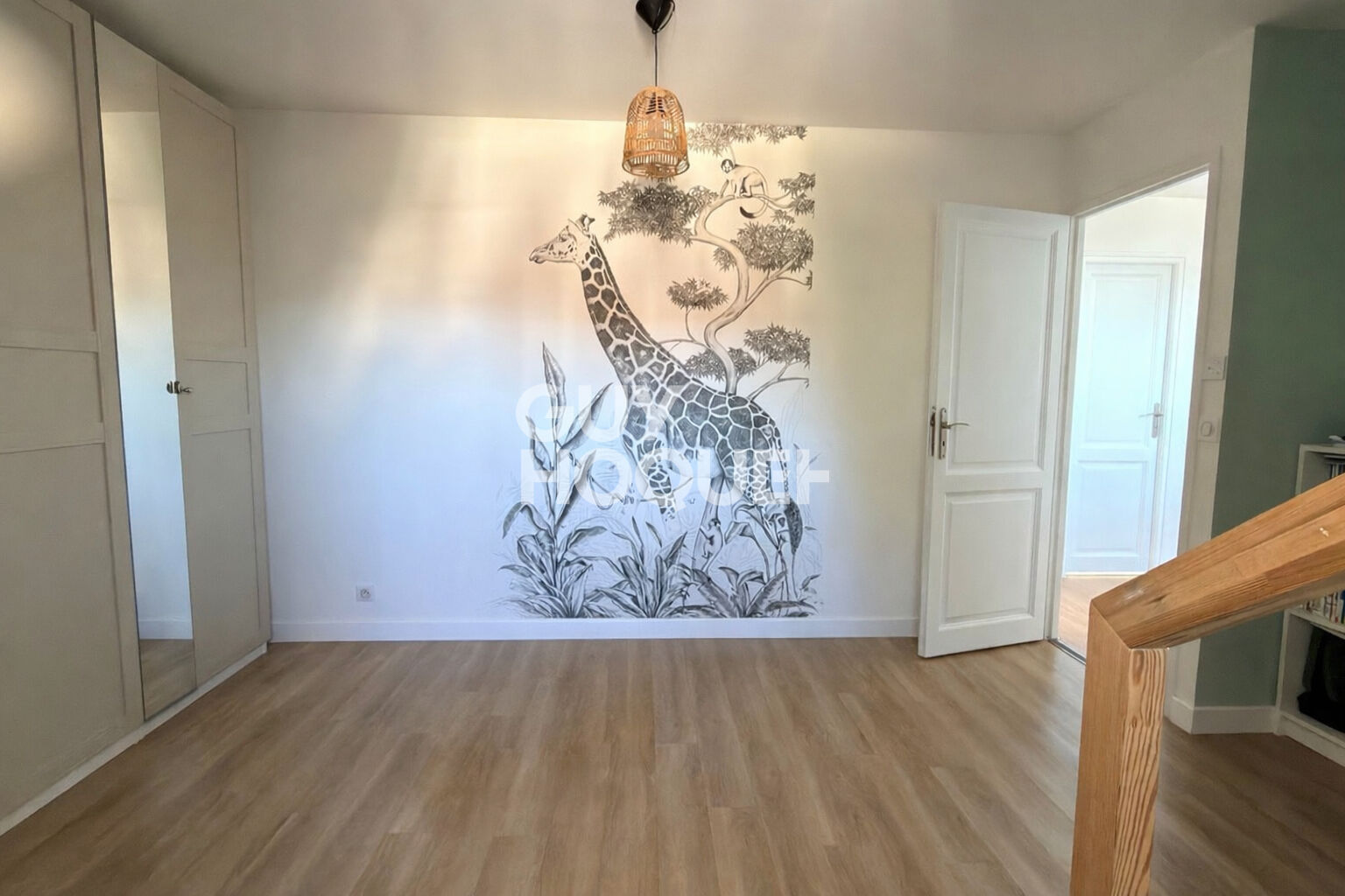 MAISON SUR SOUS SOL TOTAL à MENNECY