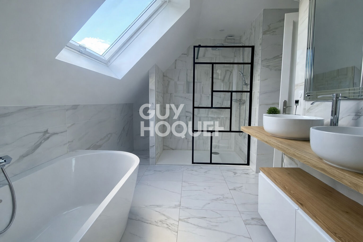 MAISON SUR SOUS SOL TOTAL à MENNECY