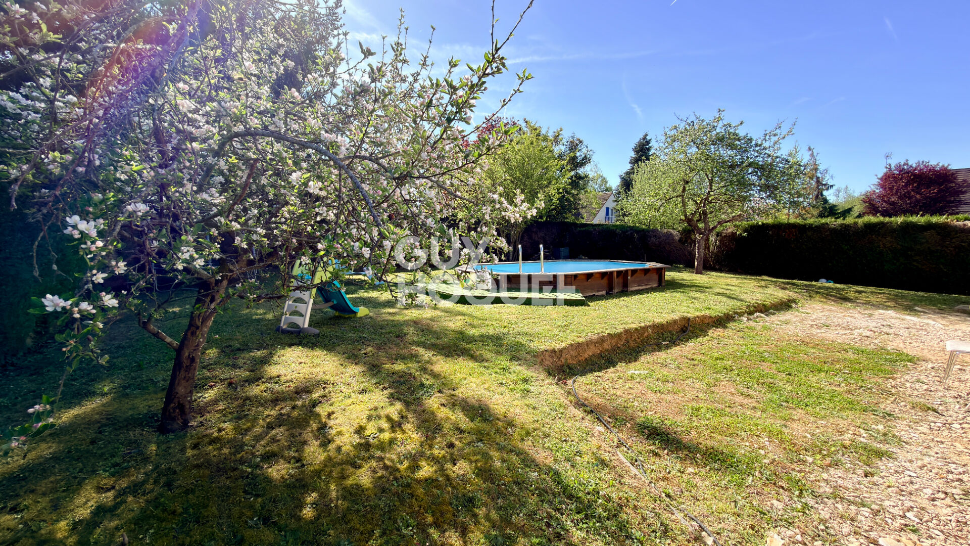 MAISON SUR SOUS SOL TOTAL à MENNECY