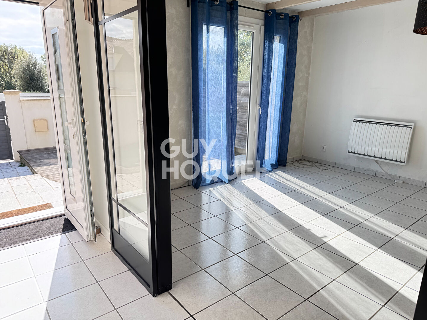 Maison vie en plain pied à ECHARCON (91540).