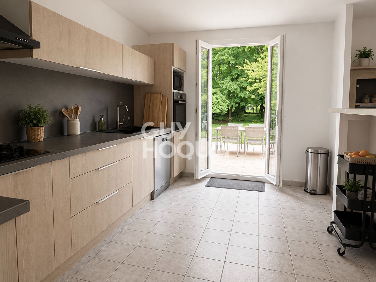 Maison de plain pied au COUDRAY MONTCEAUX