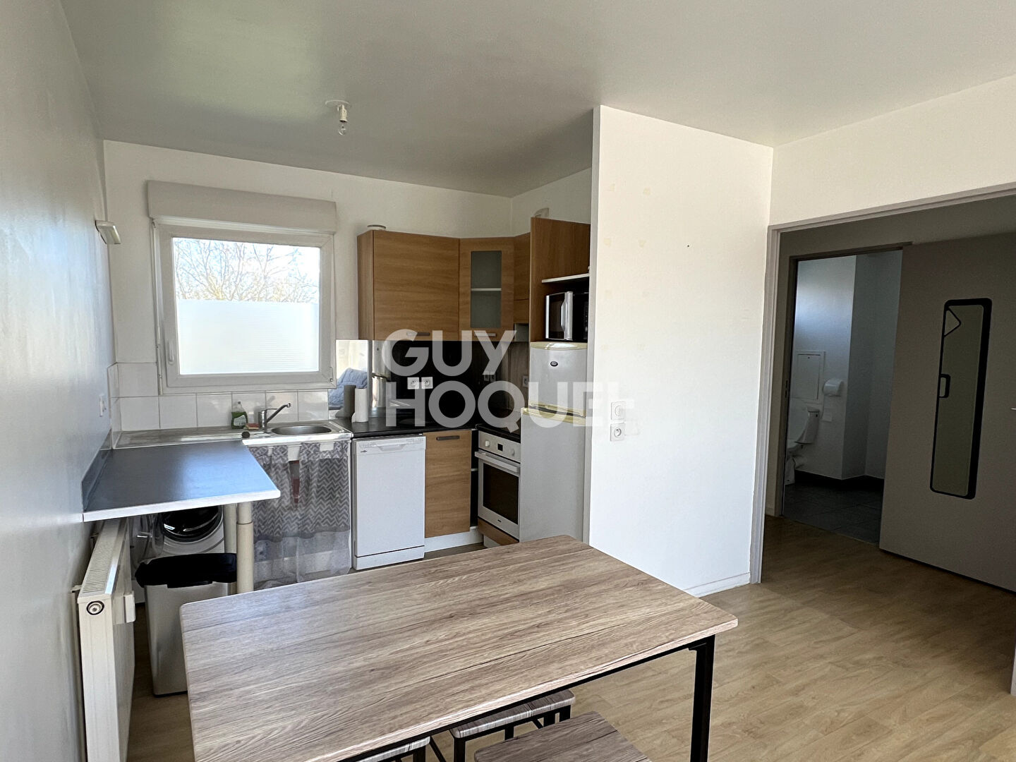 LOCATION : appartement F2 à EVRY-COURCOURONNES