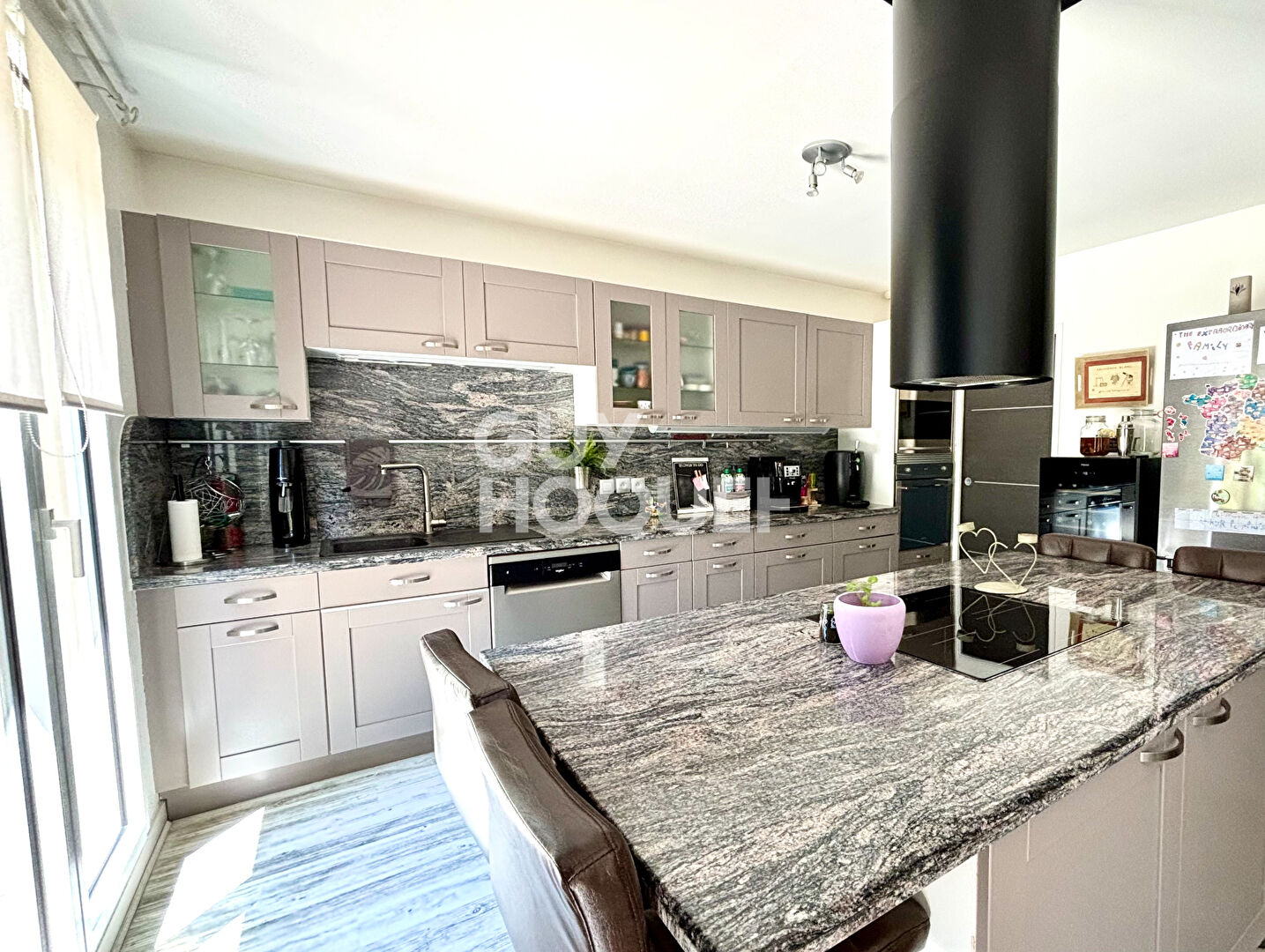 VENTE : maison de 7 pièces à ORMOY