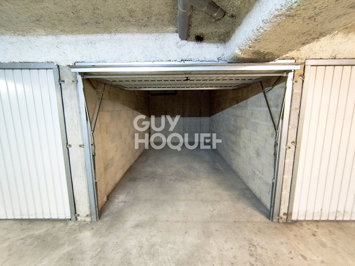 Mennecy, Centre ville , A VENDRE 1 Box en sous/sol