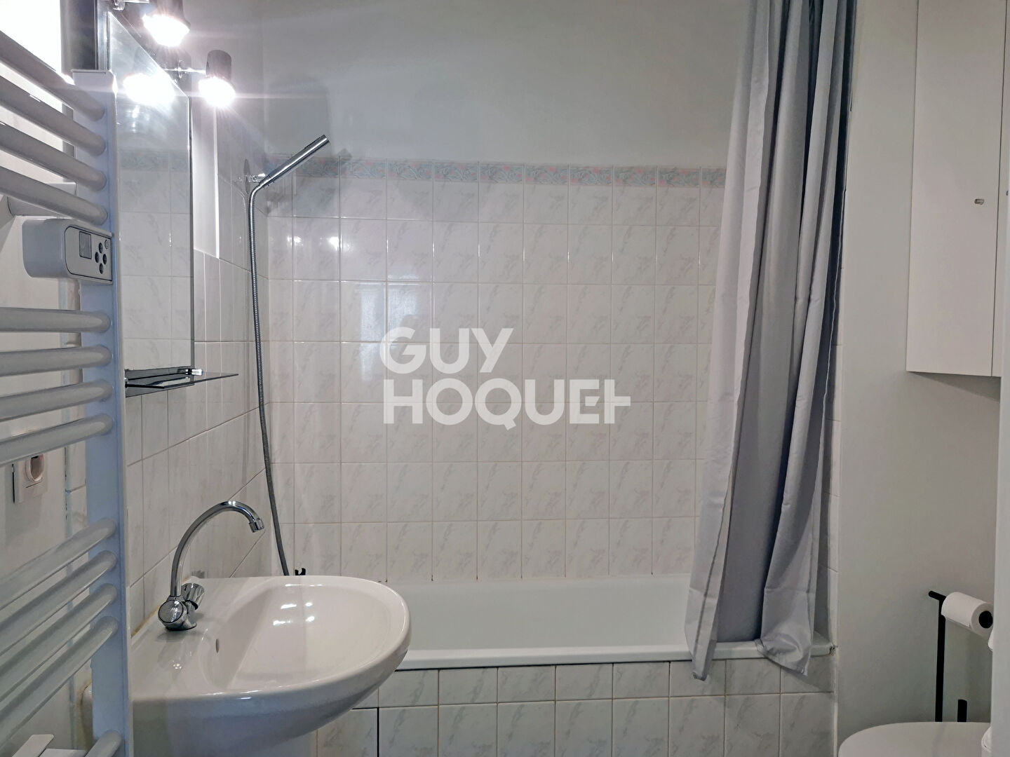 Studio en centre-ville de MENNECY