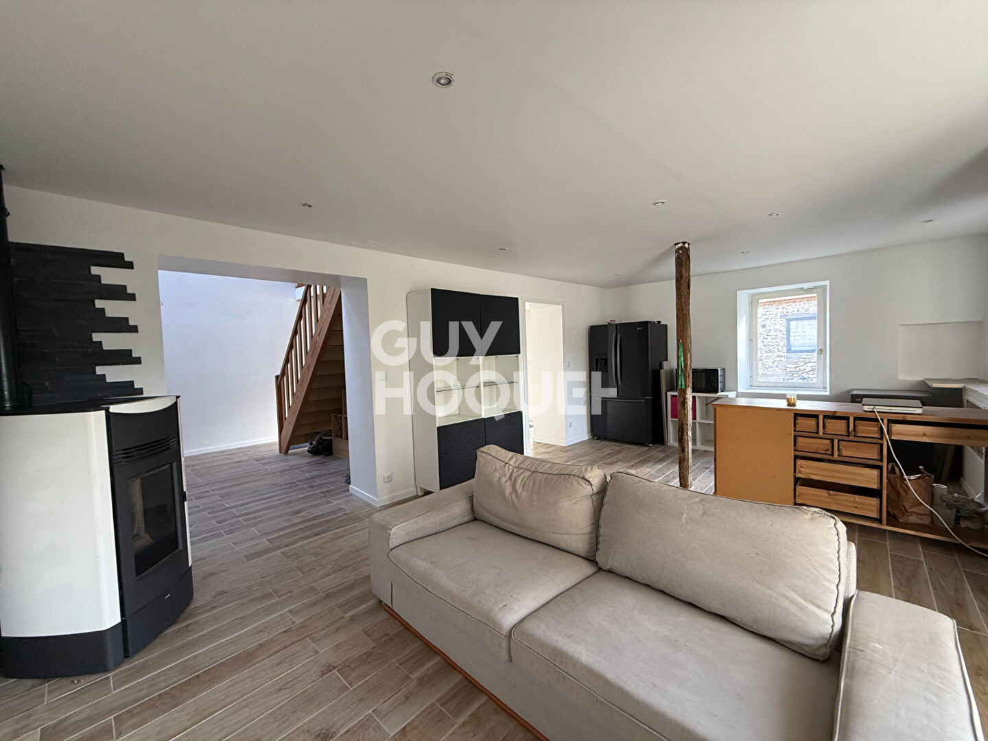 Charmante maison rénovée de 5 pièces avec jardin