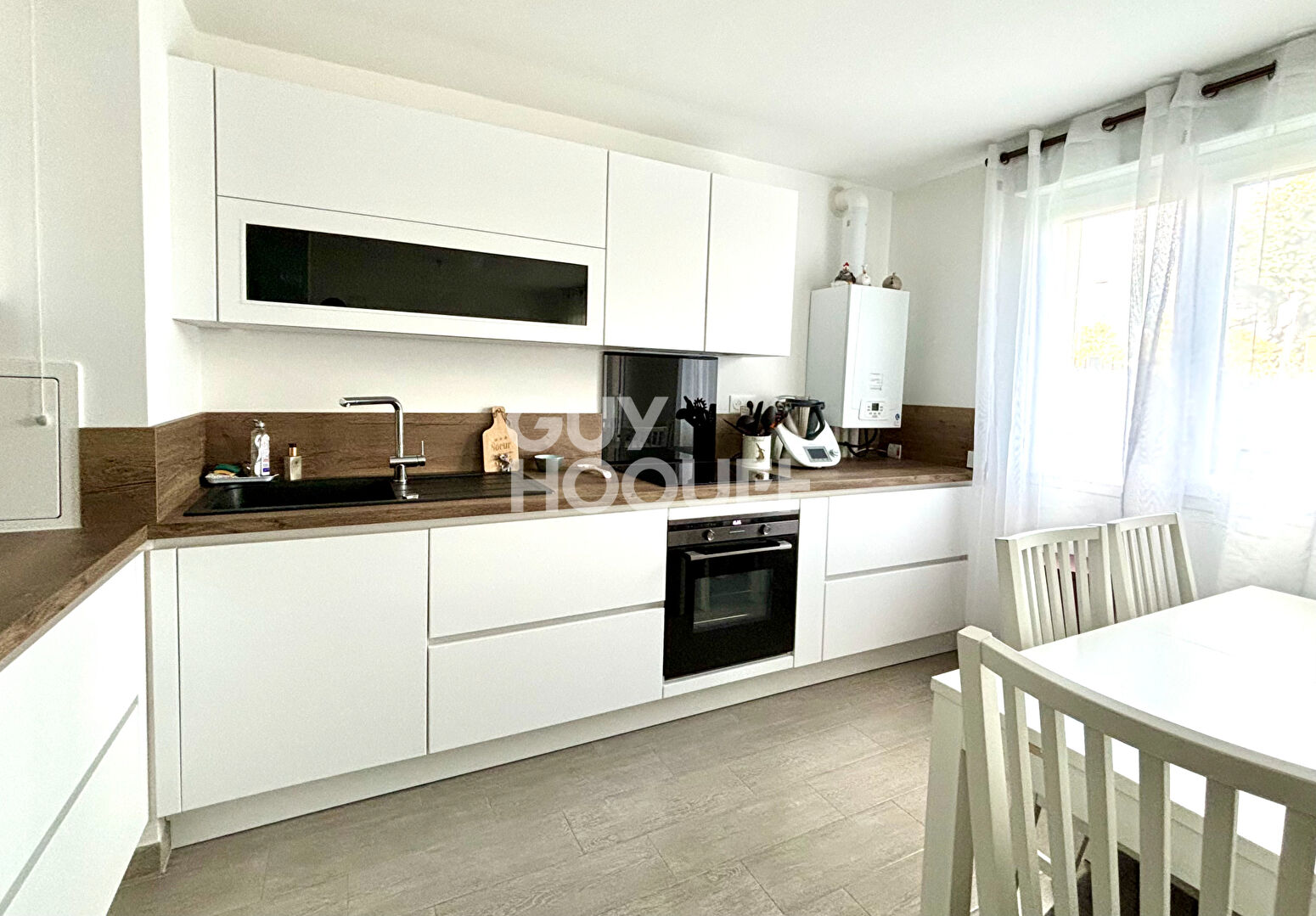 VENTE d'un appartement de 3 pièces (62 m²) à LISSES