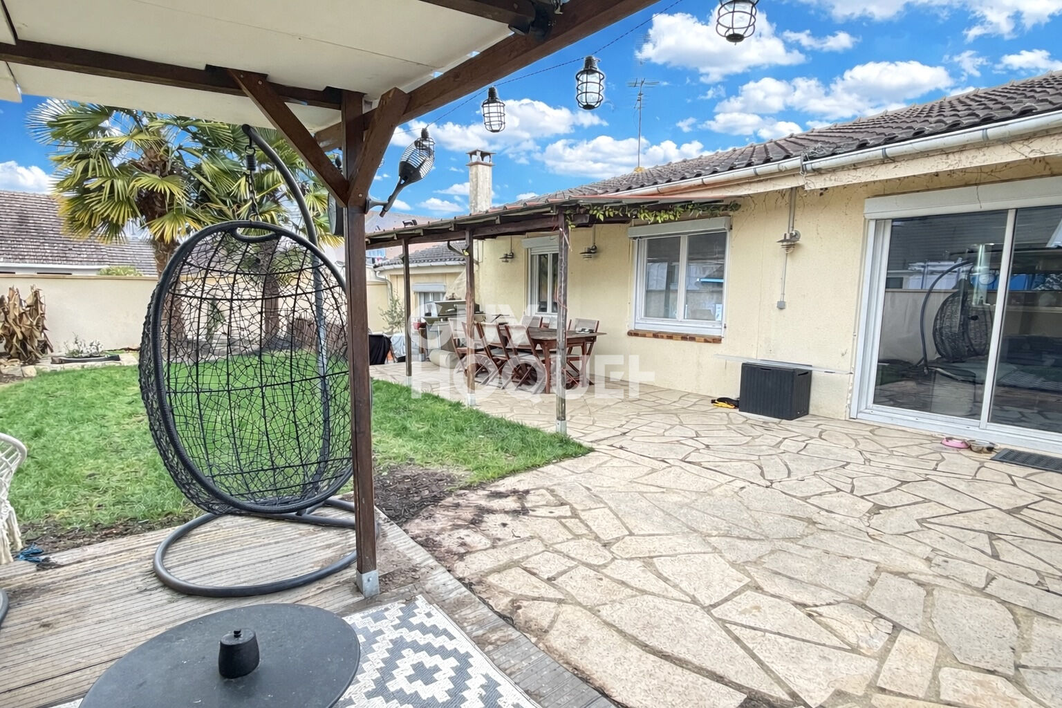 Maison DE PLAIN PIED à Champcueil