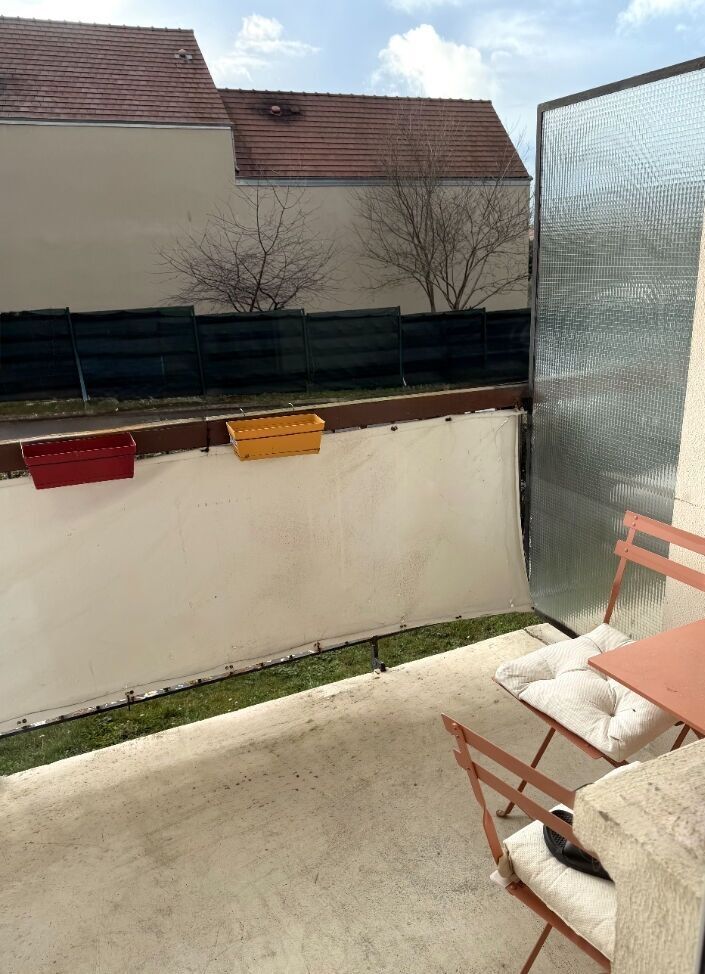 Appartement avec balcon à Mennecy