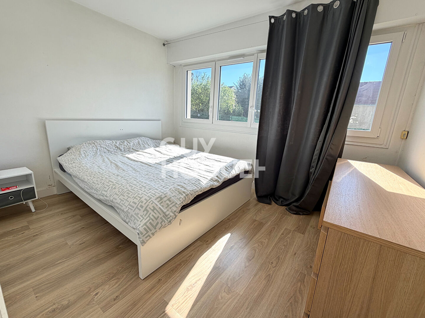 Appartement avec balcon à Mennecy 91540