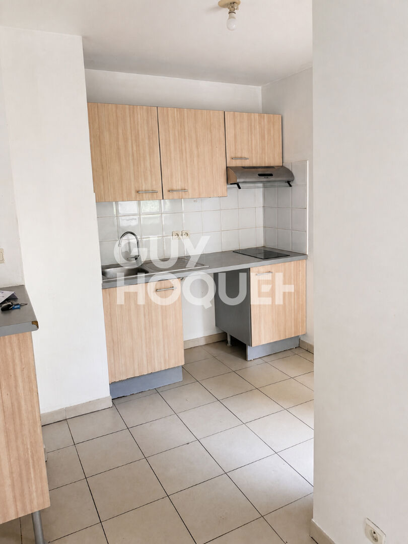 T2 de 43 m² avec balcon et parking, proche RER D Moulin Galant