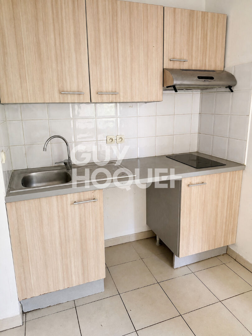 T2 de 43 m² avec balcon et parking, proche RER D Moulin Galant
