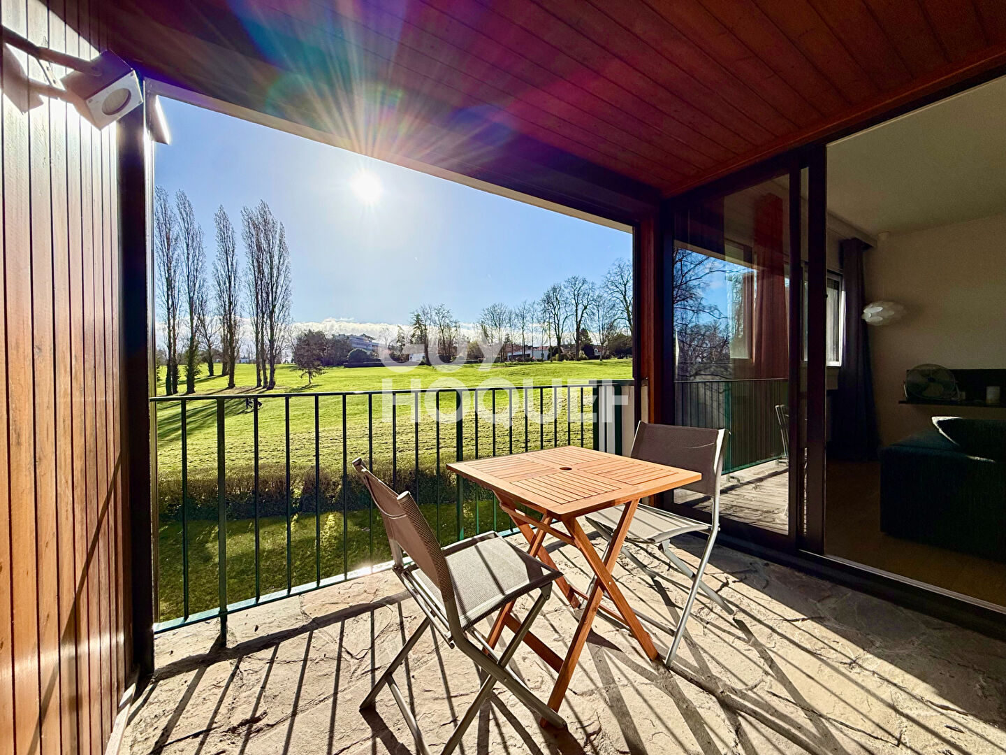 Appartement  Meublé - Le Coudray Montceaux 2 pièce(s) 54.12 m2 Résidence du Golf