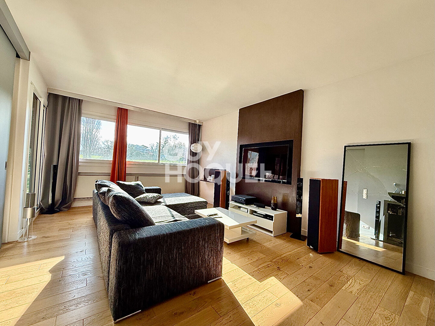 Appartement  Meublé - Le Coudray Montceaux 2 pièce(s) 54.12 m2 Résidence du Golf